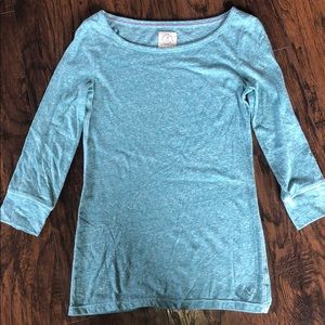 3/4 length American Eagle tee